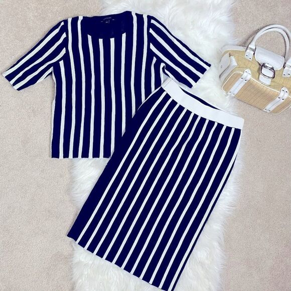 Ann Taylor Navy & White Striped Pencil Skirt. Matching top sold separately - Picture 2 of 10